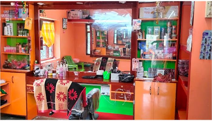 Shri Radhe Beauty Parlour
