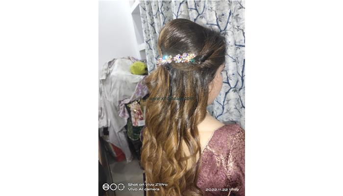 Shringar Beauty Parlour (The 6Teen Adornment)