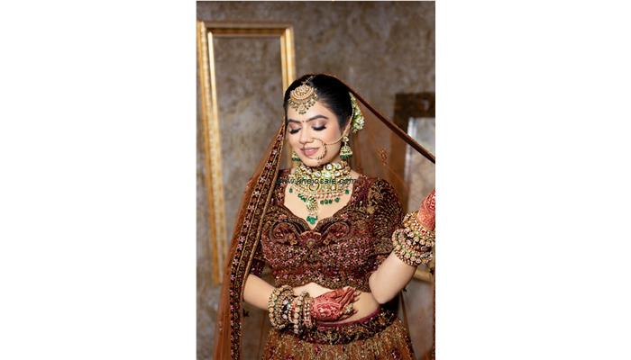 Simran Narula- The Makeup Artist