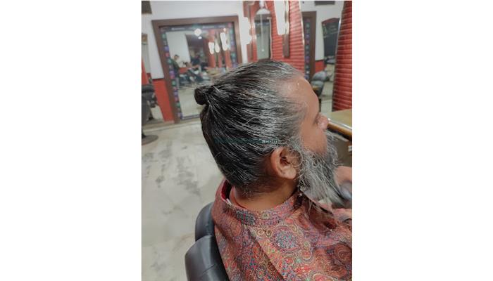 Studio Scissors Saloon