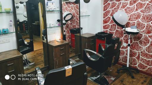 Style Mantra Unisex Salon Hair PatchHair ReplacementHair WigBest Hair ExtensionBest Hair Or Skin Salon In Bhopal