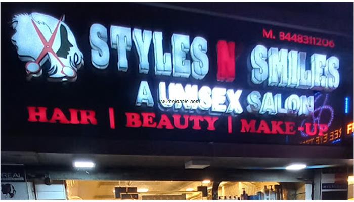 Styles N Smiles (A Unisex Salon- Greenarch Market)
