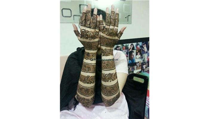Tanzeera Mehendi Artist