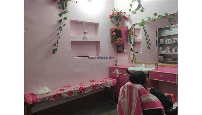 TARA BEAUTY PARLOUR AND BOUTIQUE