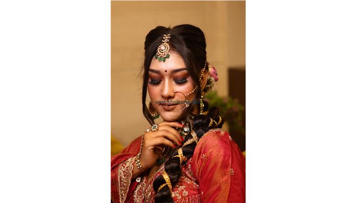 Triss Salon Mathura