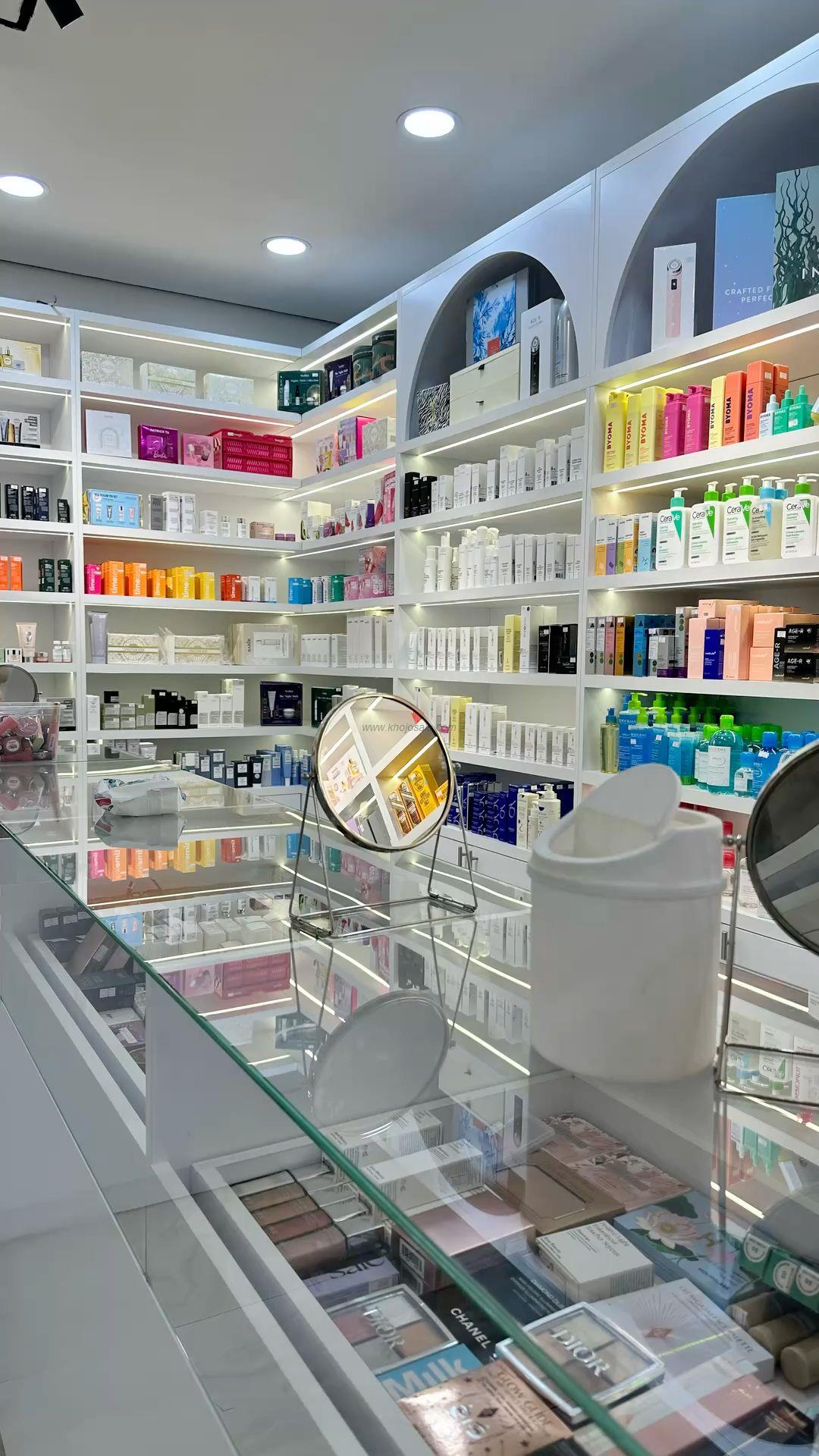 Unique Nail Studio