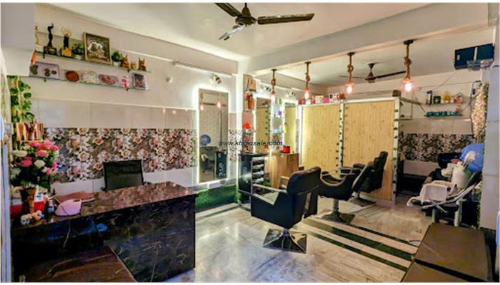 Vanvika Beauty Salon