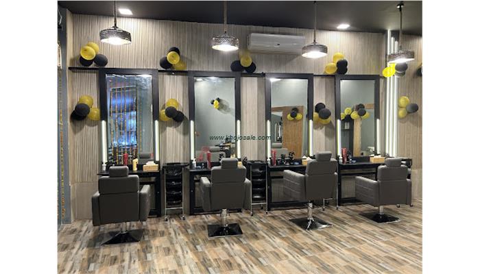 VINTAGE UNISEX SALON