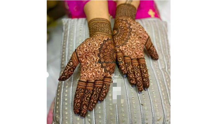 Vivek Mehndi Artist