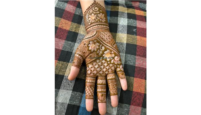 Yogesh Mehandi Artist